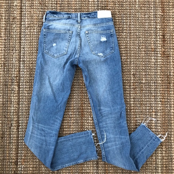 Skinny distressed jeans! - Picture 2 of 6